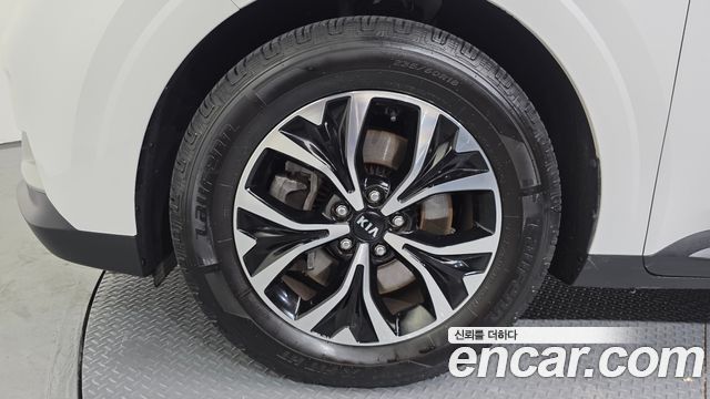 Kia Canival 2021 — photo 5
