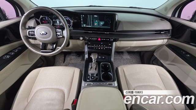 Kia Canival 2021 — photo 10