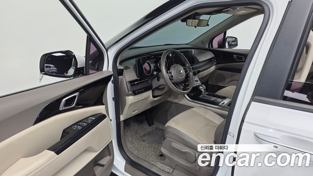 Kia Canival 2021 — photo 13