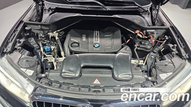 BMW X5 2014 — photo 6