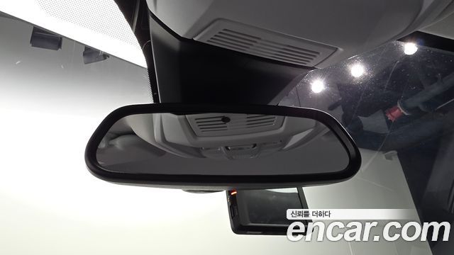 Peugeot 3008 2019 — photo 26