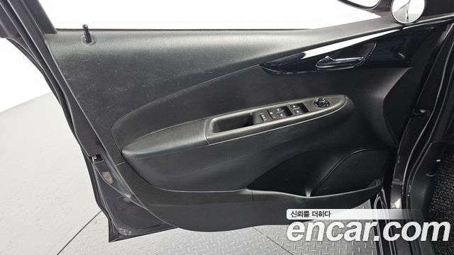 Chevrolet Korea Spark 2016 — photo 14