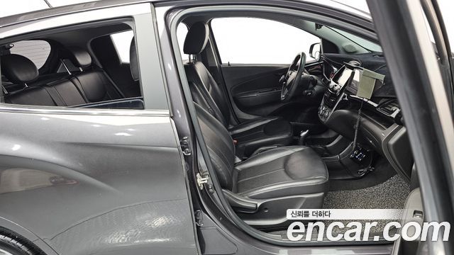 Chevrolet Korea Spark 2016 — photo 16