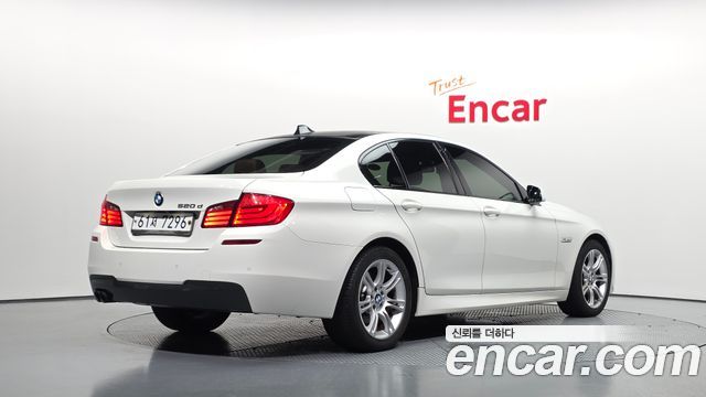 BMW 5-Series 2013 — photo 2