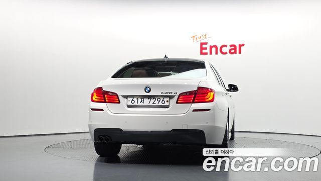 BMW 5-Series 2013 — photo 4