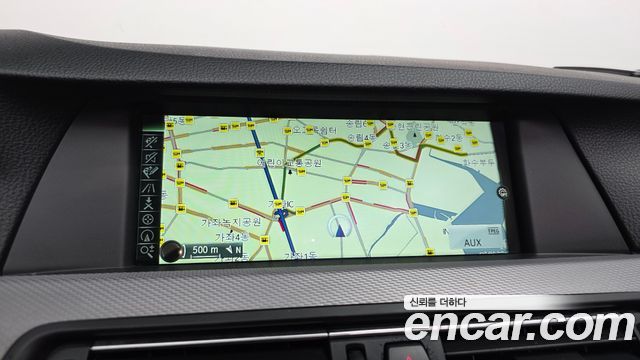 BMW 5-Series 2013 — photo 14