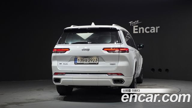 Jeep Cherokee 2023 — photo 4
