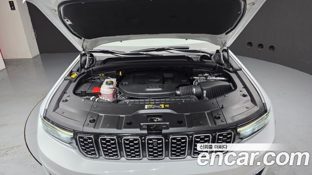 Jeep Cherokee 2023 — photo 6