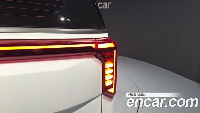 Kia Canival 2025 — photo 9