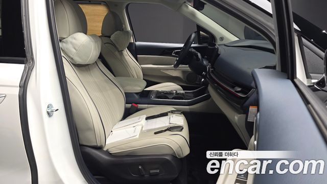 Kia Canival 2025 — photo 16