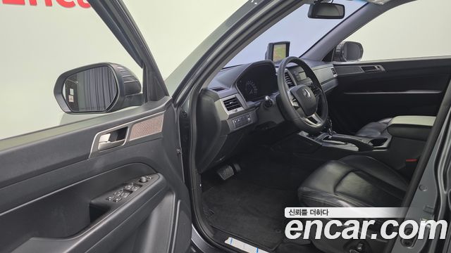 KG Mobility Rexton 2018 — photo 11