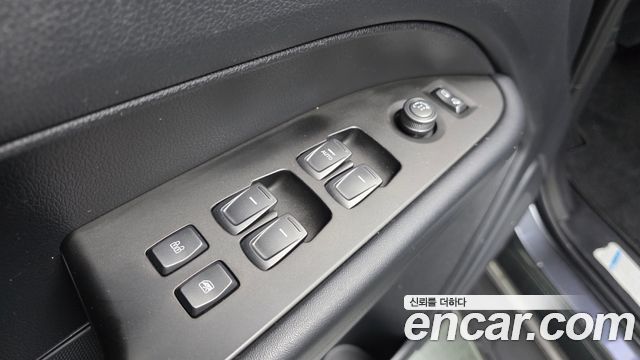 KG Mobility Rexton 2018 — photo 12