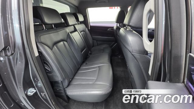KG Mobility Rexton 2018 — photo 19