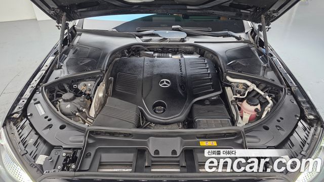 Mercedes-Benz S-Class 2022 — photo 6