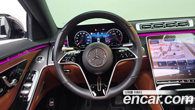 Mercedes-Benz S-Class 2022 — photo 14