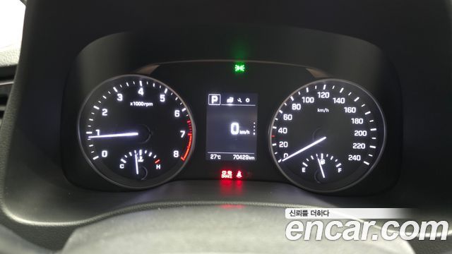 Hyundai AVANTE 2018 — photo 8