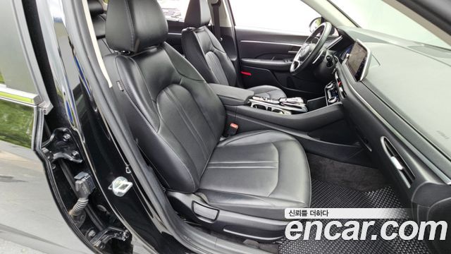Hyundai Sonata 2020 — photo 24