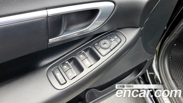 Hyundai Sonata 2020 — photo 27