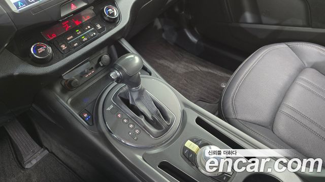 Kia Sportage 2013 — photo 9