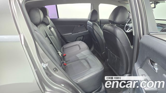Kia Sportage 2013 — photo 11