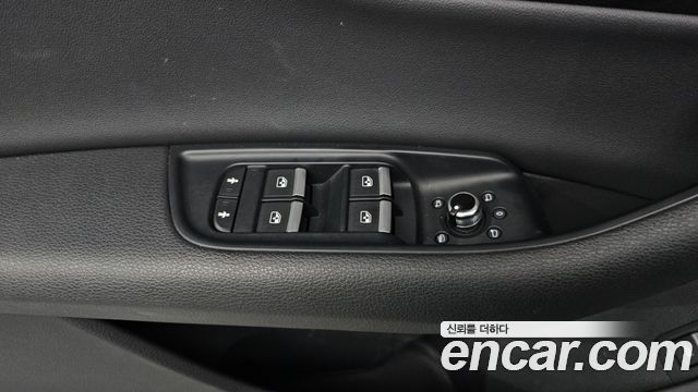 Audi Q7 2020 — photo 33