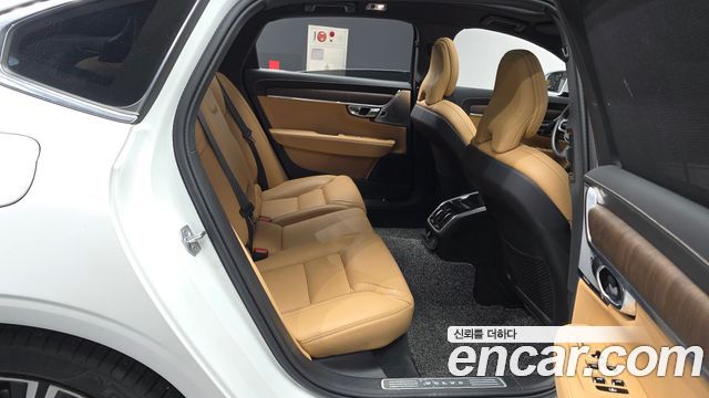 Volvo S90 2021 — photo 12