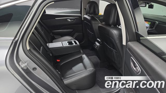 Renault Korea SM6 2019 — photo 17