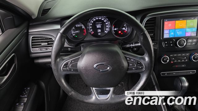 Renault Korea SM6 2019 — photo 19