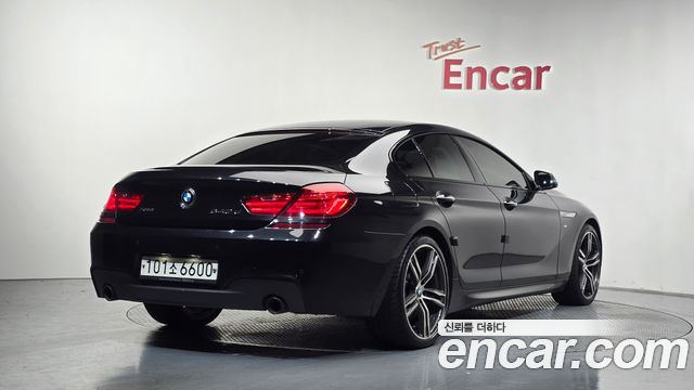 BMW 6-Series 2018 — photo 2