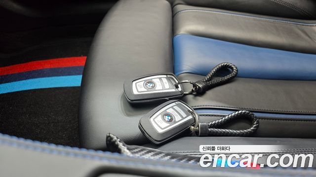 BMW 6-Series 2018 — photo 21
