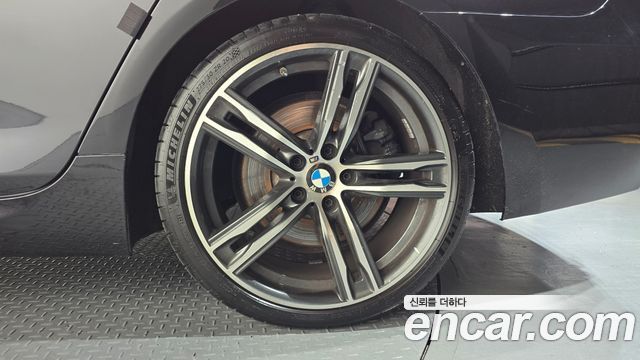 BMW 6-Series 2018 — photo 7