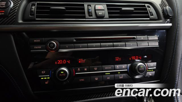BMW 6-Series 2018 — photo 31