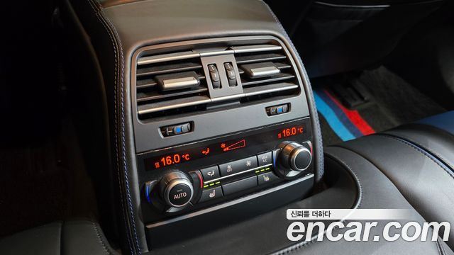 BMW 6-Series 2018 — photo 34