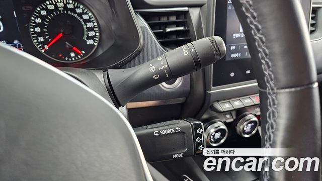 Renault Korea XM3 2023 — photo 24