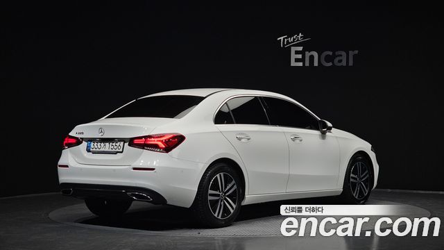 Mercedes-Benz A-Class 2021 — photo 2