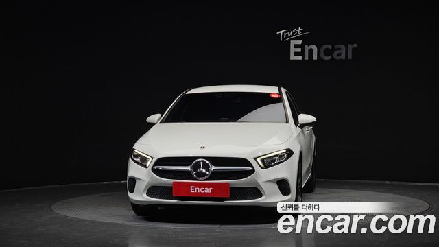 Mercedes-Benz A-Class 2021 — photo 3
