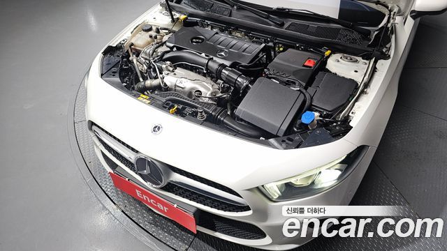 Mercedes-Benz A-Class 2021 — photo 6