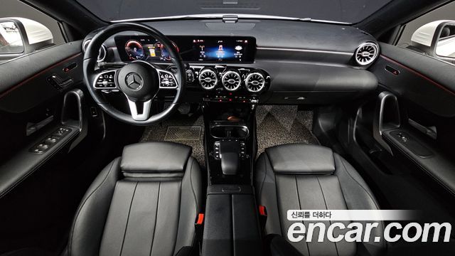 Mercedes-Benz A-Class 2021 — photo 7