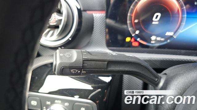 Mercedes-Benz A-Class 2021 — photo 15