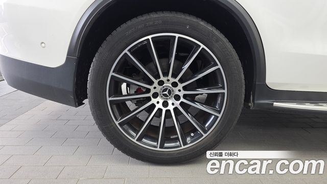 Mercedes-Benz GLC-Class 2017 — photo 5