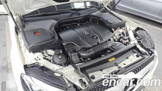 Mercedes-Benz GLC-Class 2017 — photo 6