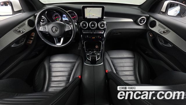 Mercedes-Benz GLC-Class 2017 — photo 7