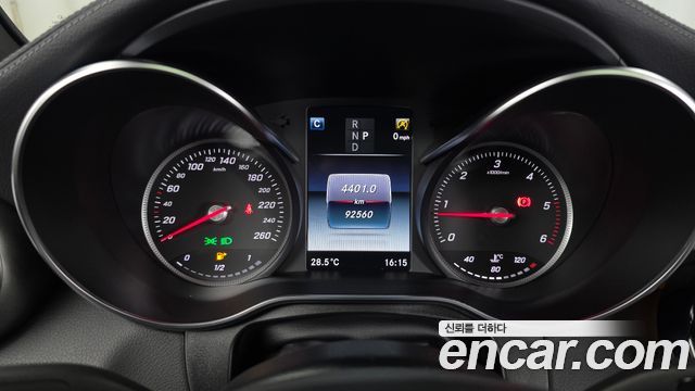 Mercedes-Benz GLC-Class 2017 — photo 8