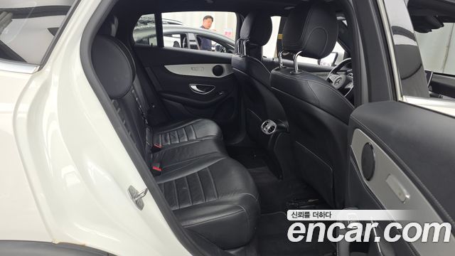 Mercedes-Benz GLC-Class 2017 — photo 12