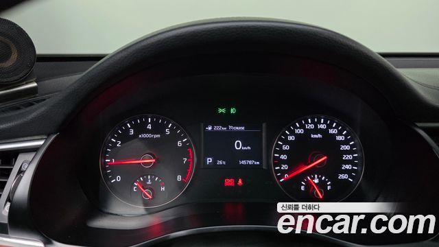Kia K7 2016 — photo 11