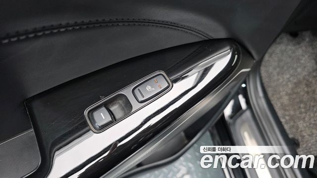 Kia K7 2016 — photo 29