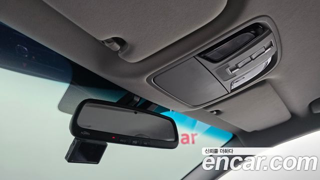 Kia K7 2016 — photo 30