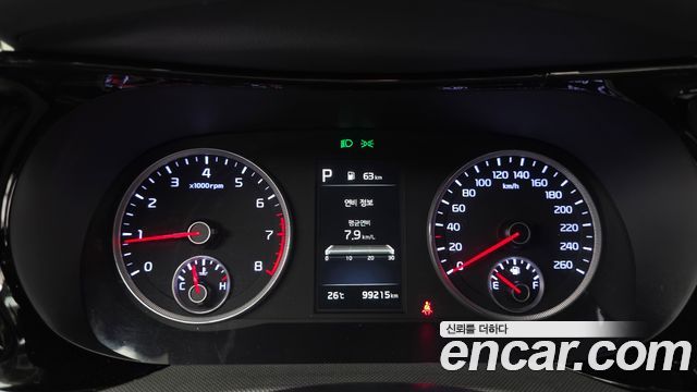 Kia K5 2022 — photo 11