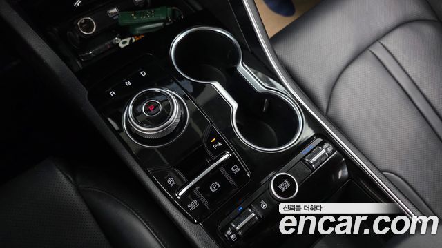 Kia K5 2022 — photo 12