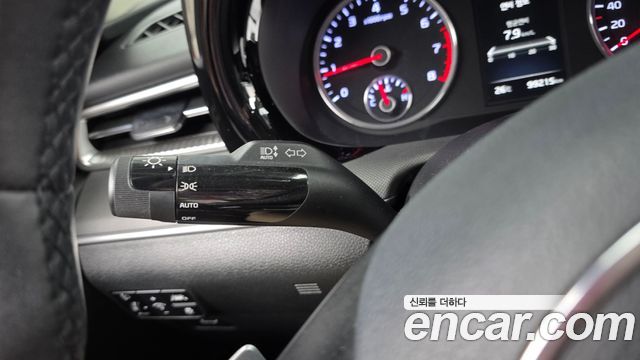 Kia K5 2022 — photo 24